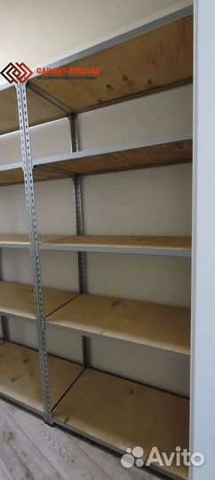 *Продается надежный стеллаж с фанерным настилом**