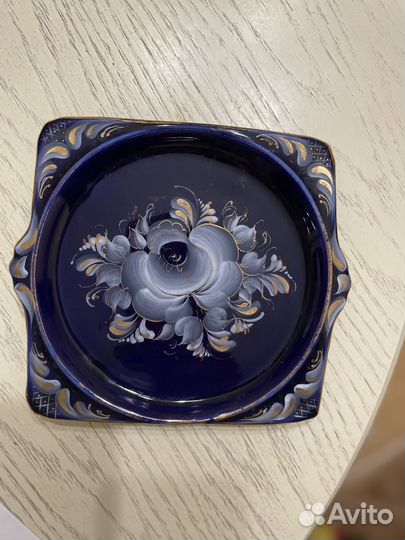 Поднос, подставка