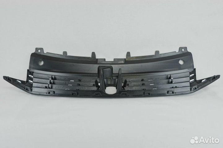 Решетка радиатора volkswagen polo sedan 5 15-20