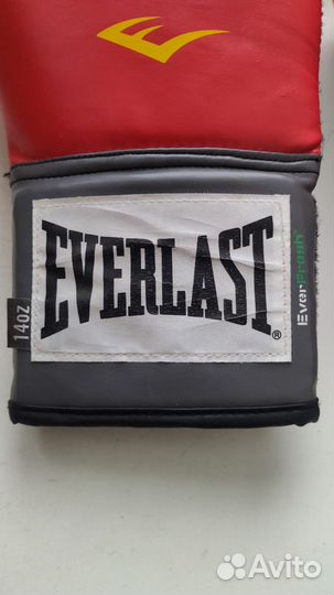 Боксерские перчатки 14 oz everlast
