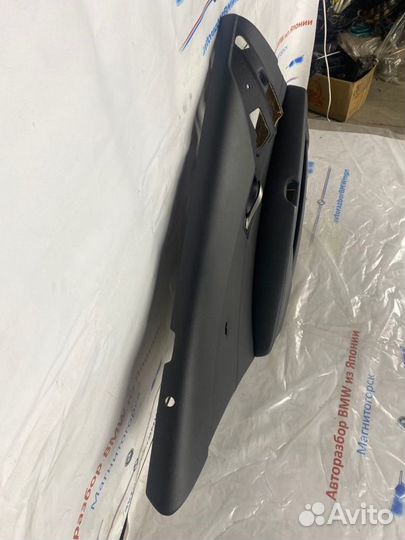 Дверная карта задняя левая Bmw 5 E60 M54B30 2004
