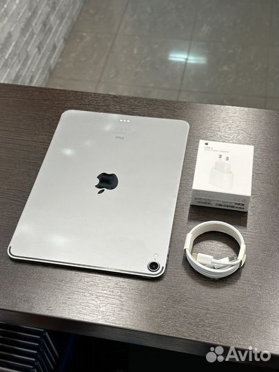 Хороший iPad Pro 11 64gb WiFi Space Grey