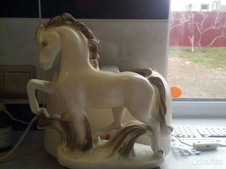 Статуэтка из фарфора ссср(коллекция)