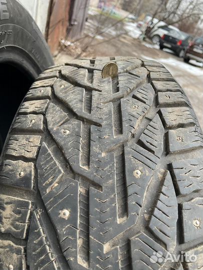Tigar SUV Ice 215/60 R17