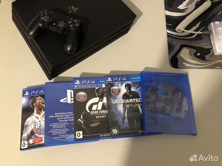 Sony playstation 4 PS4 pro 1tb с играми