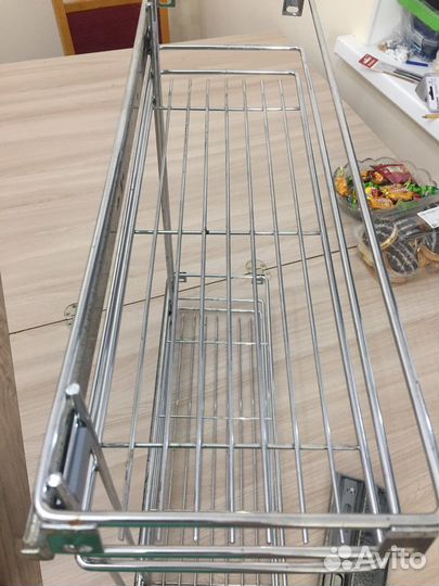 Бутылочница 200 с доводчиками