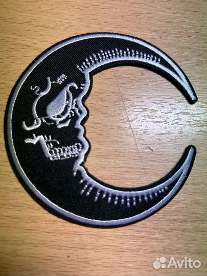 Нашивки шевроны