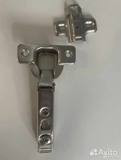 Петли для дверей