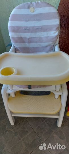 Стульчик для кормления детский