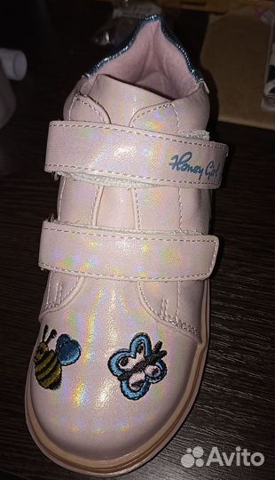 Ботинки демисезонные для девочки 26 размер
