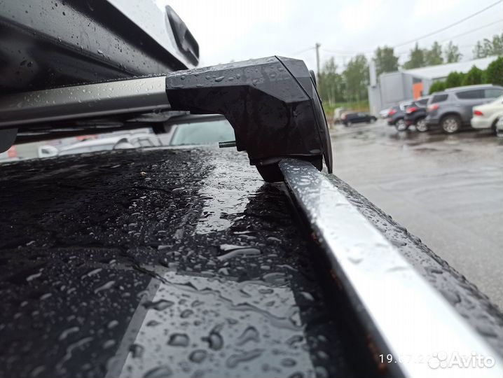 Багажник на крышу фирмы LUX