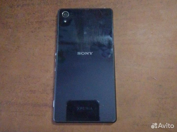 Телефон Sony xperia z2