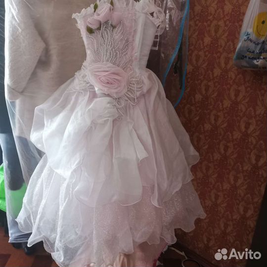 Платье на выпускной пышное