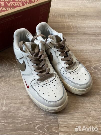 Кроссовки Nike Air Force 1