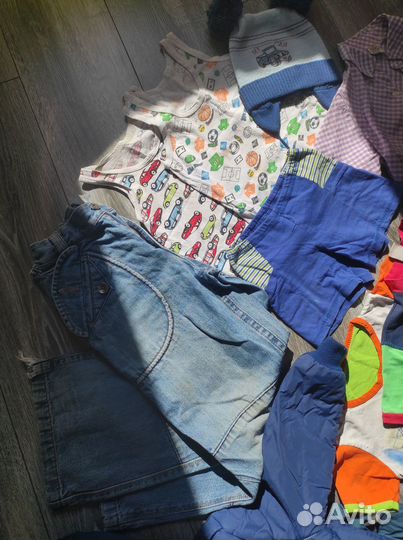Отдам даром детские вещи на мальчика