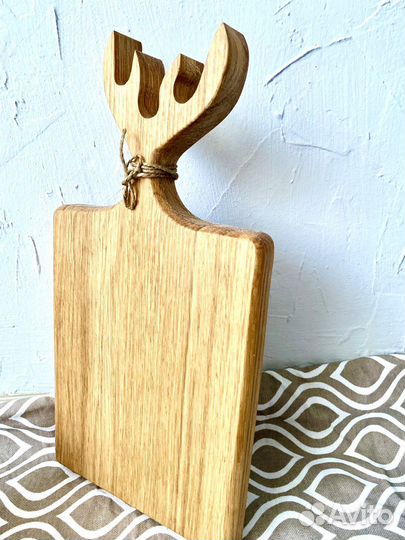 Доска дубовая с рогами