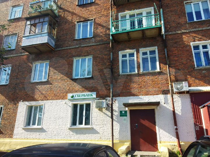 Комната 17 м² в 4-к., 2/4 эт.