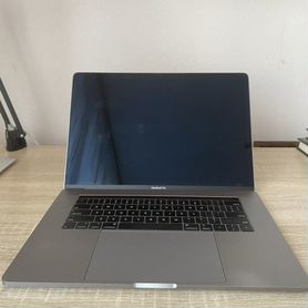 Macbook pro 15 (2019) i9/16/512