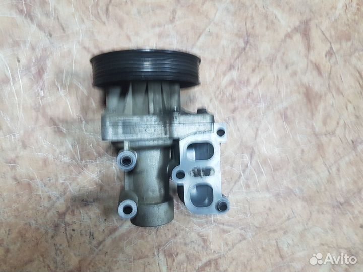 Помпа водяной насос KIA Hyundai 2.0