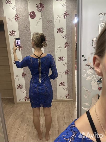 Платье вечернее