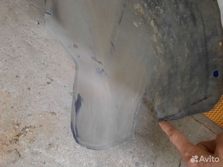 Подкрылки передние Renault Logan 1