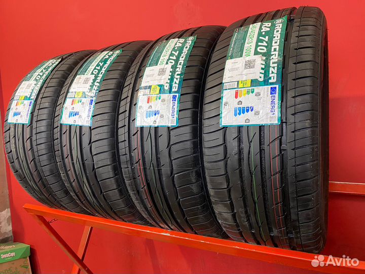 Roadcruza RA710 245/45 R18 100W