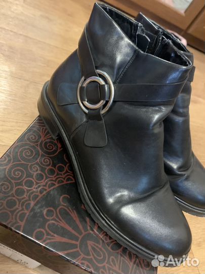 Ботинки женские 38 размер