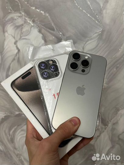iPhone 15 Pro, 256 ГБ
