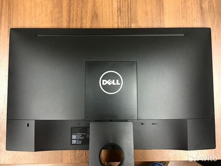 Монитор Dell 21.5