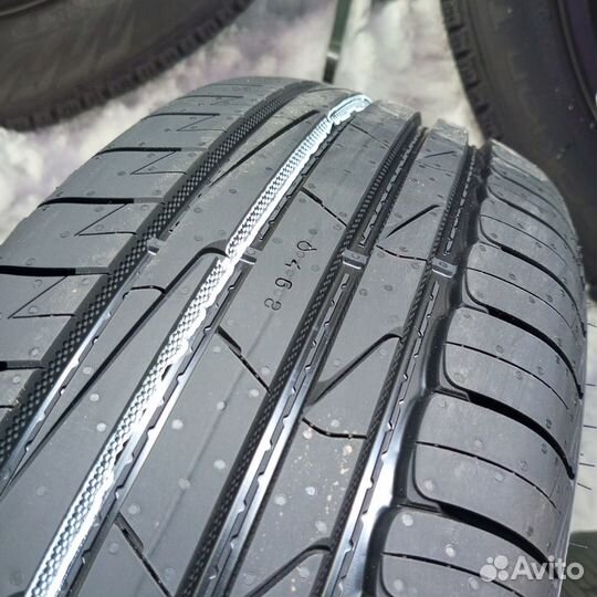 Ikon Tyres Autograph Aqua 3 SUV 245/65 R17 111H