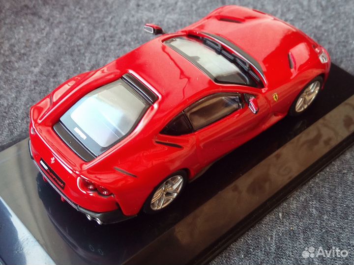 1:43 Ferrari superfast Bburago