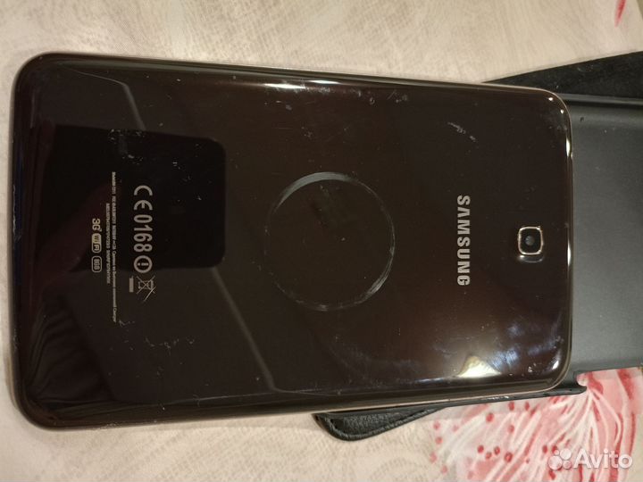 Samsung SM-T211