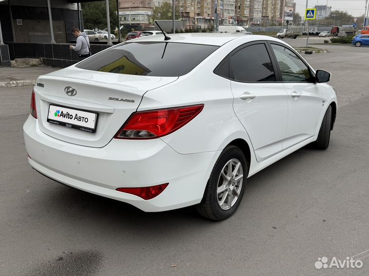 Hyundai Solaris 1.6 AT, 2015, 190 000 км