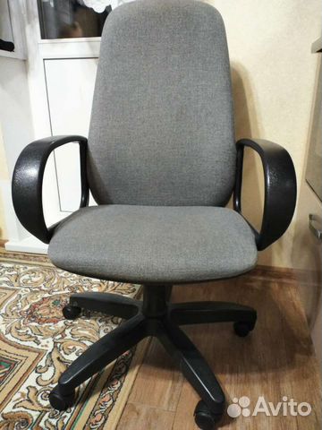 Компьютерное кресло