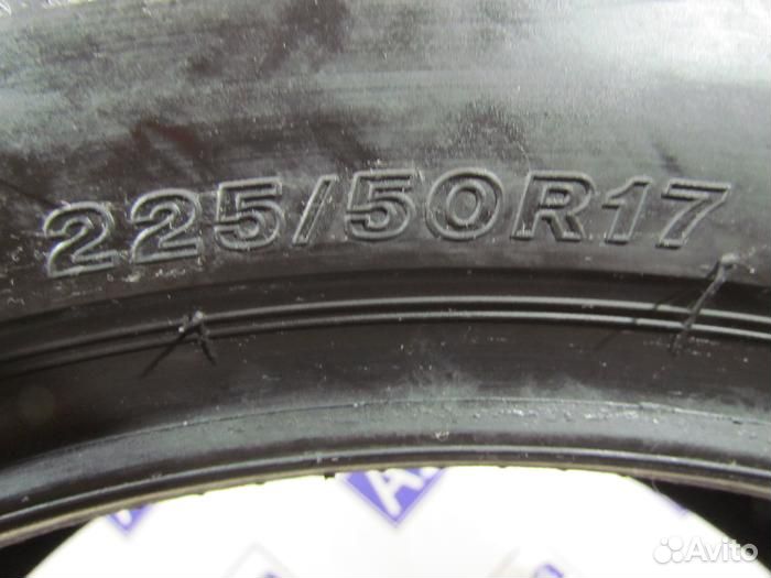Bridgestone Blizzak LM-001 225/50 R17 102M