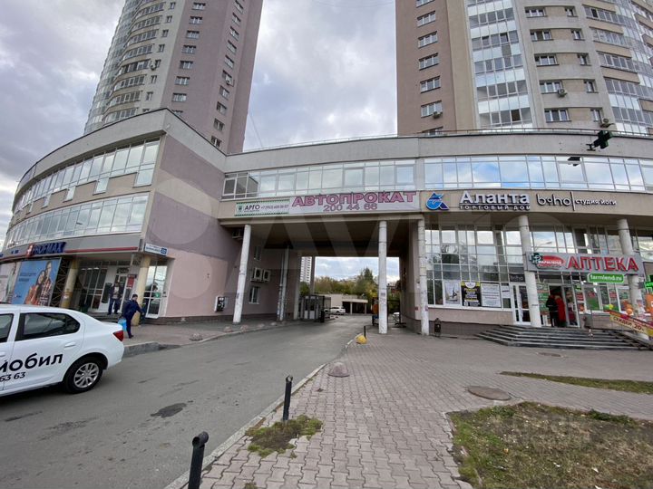 Машиноместо, 10 м²