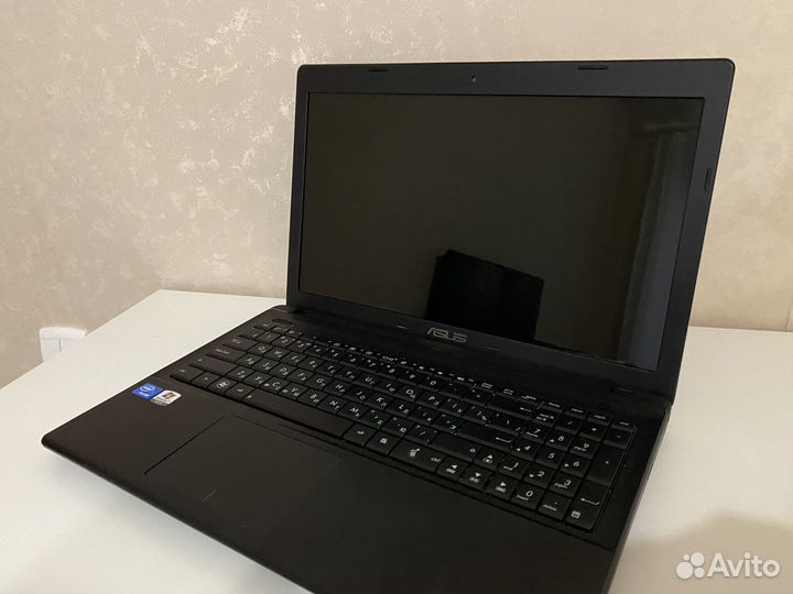 Ноутбук asus