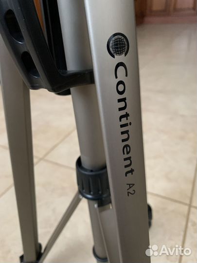 Штатив для фотоаппарата Continent A2