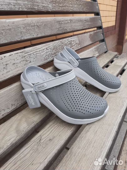 Crocs новые