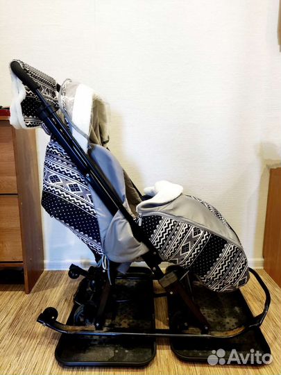 Сани коляска