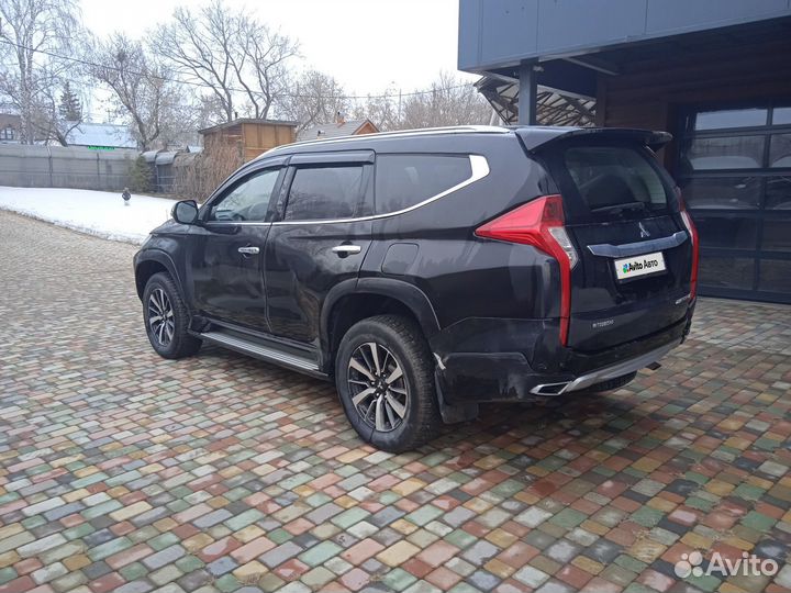 Mitsubishi Pajero Sport 3.0 AT, 2018, 230 600 км