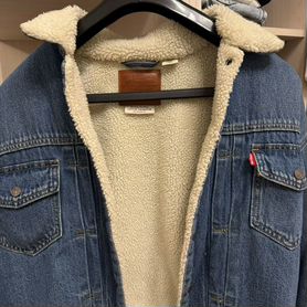 Джинсовая куртка женская levis