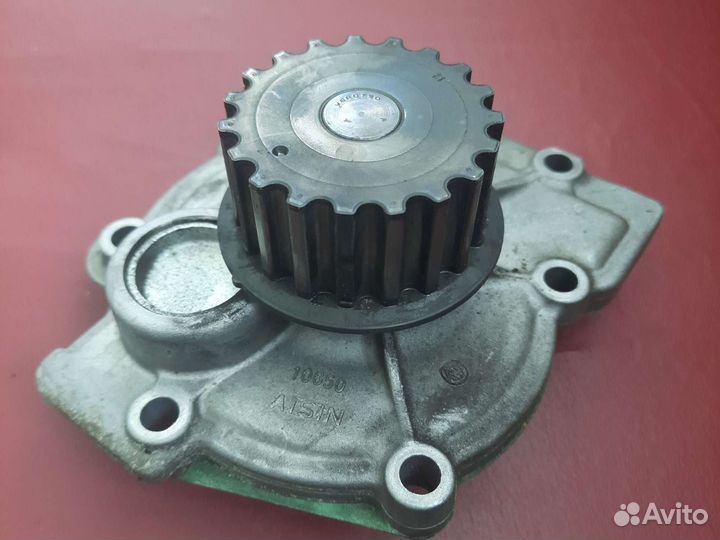 Водяной насос(помпа) Volvo S60