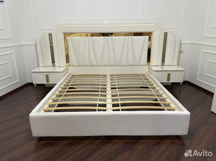 Спальный гарнитур. Доставка