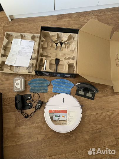 Робот пылесос redmond rv r450