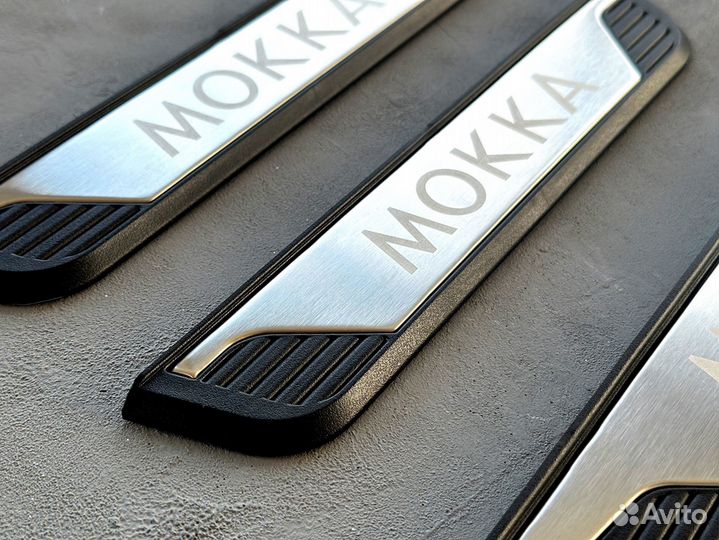 Opel Mokka накладки на пороги