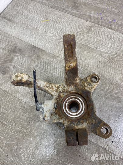 Кулак поворотный передний левый Chery Kimo (A1)