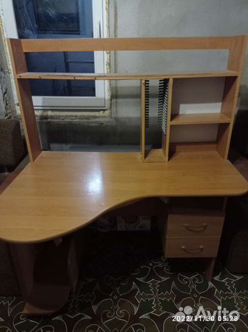 Компьютерный столик бу