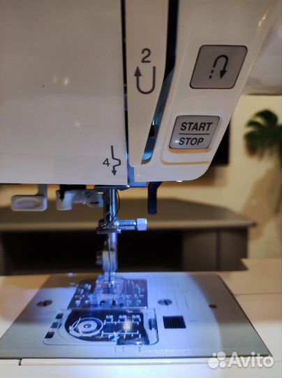 Швейная машина Janome 601 DC