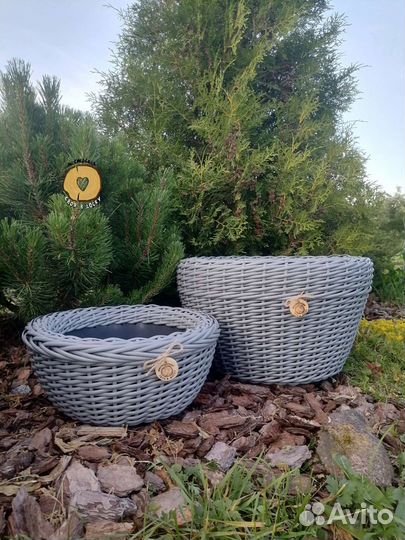 Кашпо из ротанга